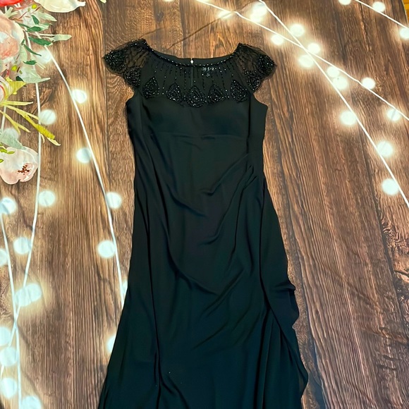 dj jazz cap sleeve beaded neck sheath dress Mac Duggal - Black Cap Sleeve Jersey Column Gown With Beaded Flowers